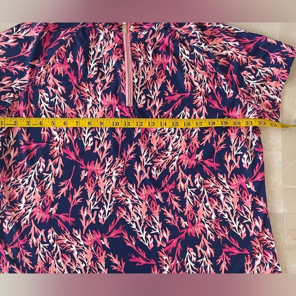 Coral Bay Golf Shirt Size XL Multi Colored 
Short Sleeve 1/4 Zip Up to Neck - Picture 5 of 7